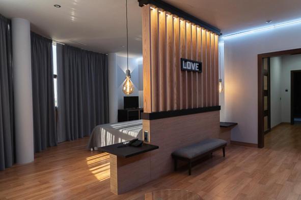 Pulgar Hotel-Asador Montes Oretanos מראה חיצוני תמונה