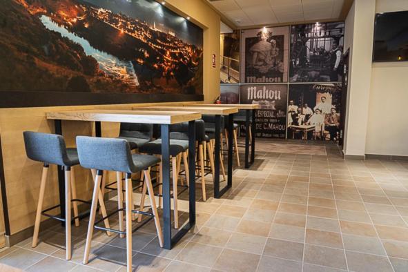 Pulgar Hotel-Asador Montes Oretanos מראה חיצוני תמונה