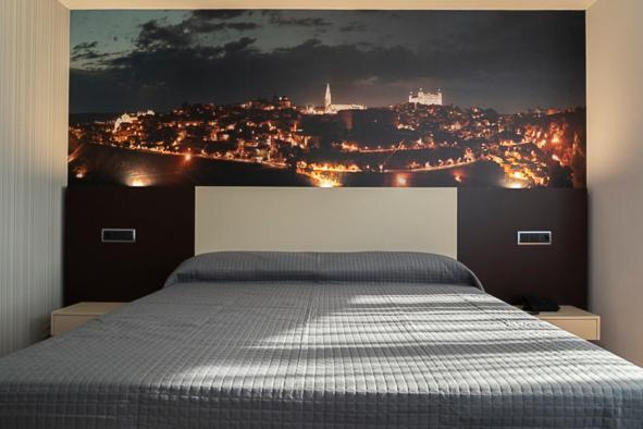Pulgar Hotel-Asador Montes Oretanos מראה חיצוני תמונה